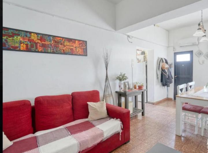 Casa · 196m² · 3 Ambientes · 1 Cochera