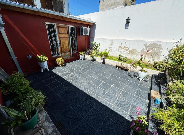 Casa · 180m² · 4 Ambientes