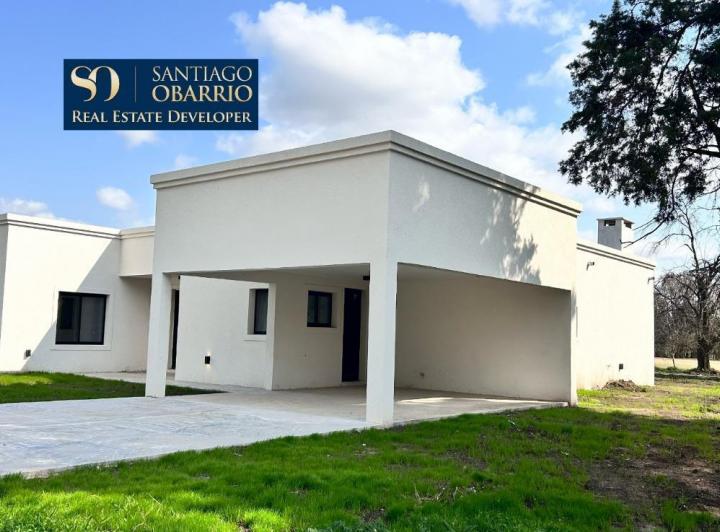 Casa · 250m² · 4 Ambientes · 2 Cocheras