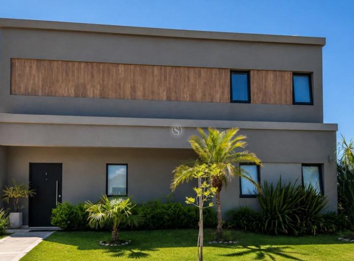 Casa · 193m² · 4 Ambientes · 1 Cochera