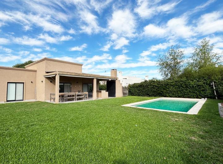 Casa · 154m² · 5 Ambientes