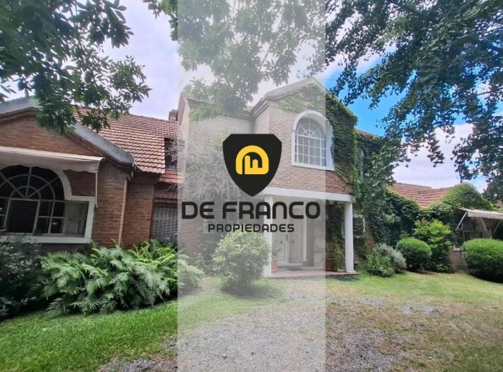 Casa · 264m² · 5 Ambientes · 3 Cocheras