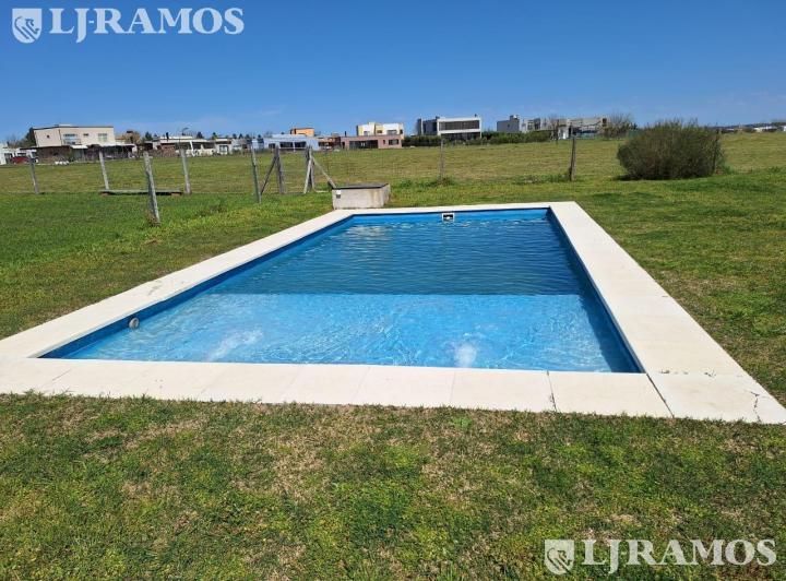 Casa · 133m² · 4 Ambientes · 4 Cocheras