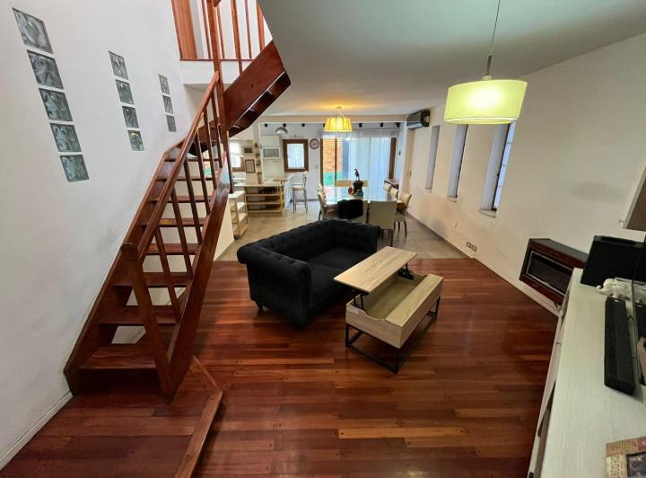 Casa · 126m² · 4 Ambientes · 1 Cochera