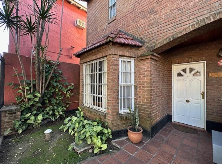 Casa · 106m² · 4 Ambientes · 1 Cochera