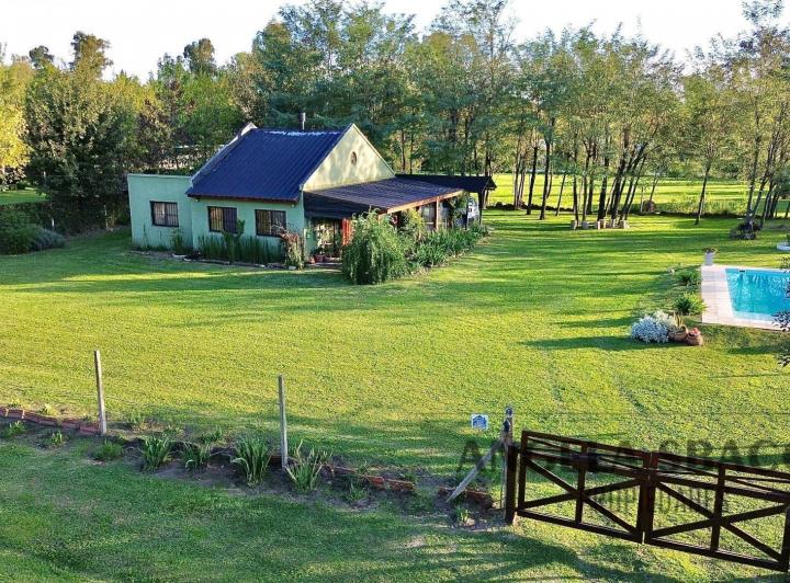 Casa · 130m² · 4 Ambientes · 1 Cochera