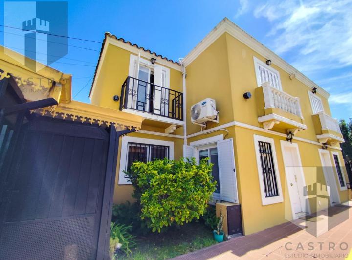 Casa · 82m² · 5 Ambientes · 1 Cochera