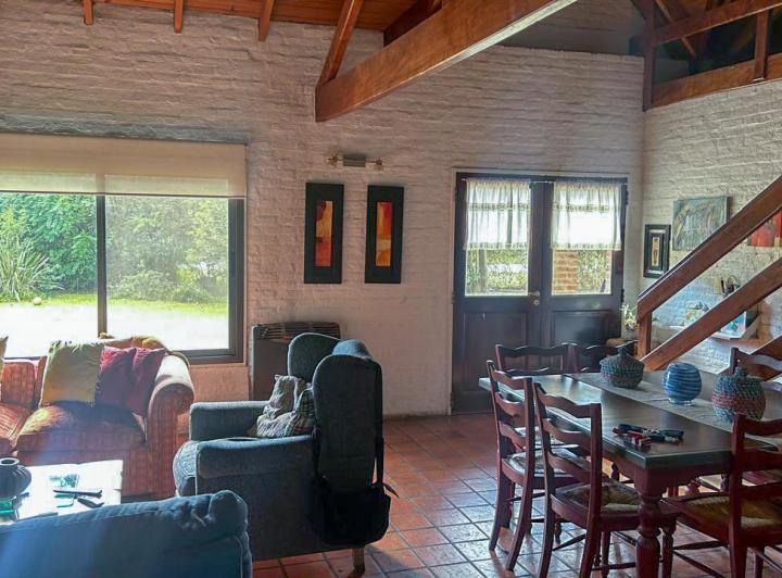 Casa · 163m² · 5 Ambientes · 1 Cochera