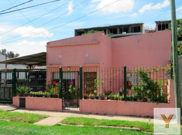 Casa · 255m² · 3 Ambientes