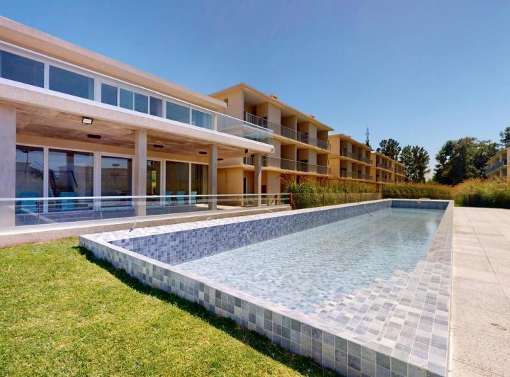 Casa · 132m² · 3 Ambientes · 2 Cocheras