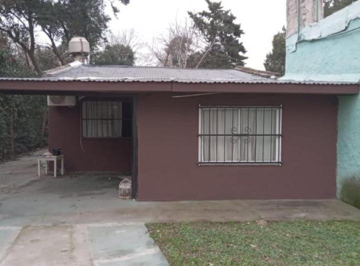 Casa · 50m² · 3 Ambientes · 2 Cocheras