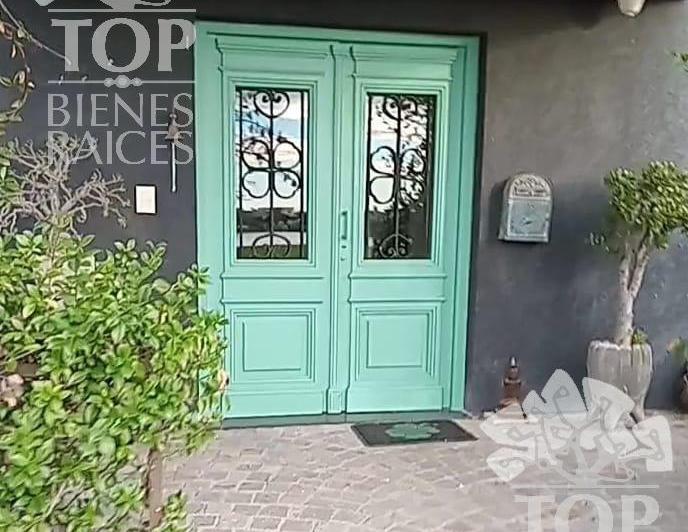 Casa · 190m² · 5 Ambientes · 1 Cochera