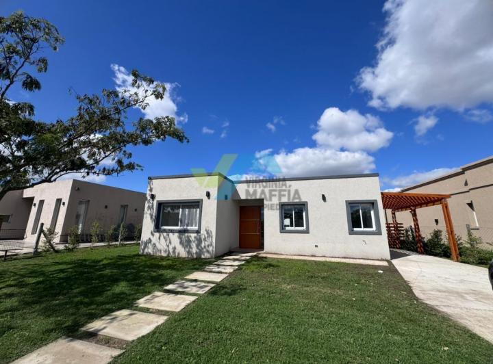 Casa · 120m² · 4 Ambientes · 1 Cochera