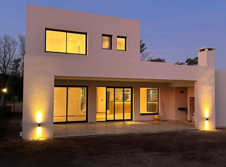 Casa · 154m² · 4 Ambientes