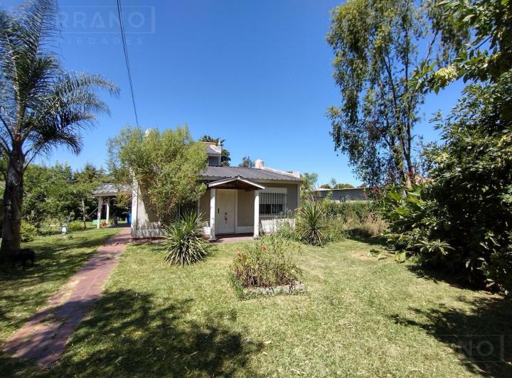 Casa · 90m² · 4 Ambientes · 1 Cochera