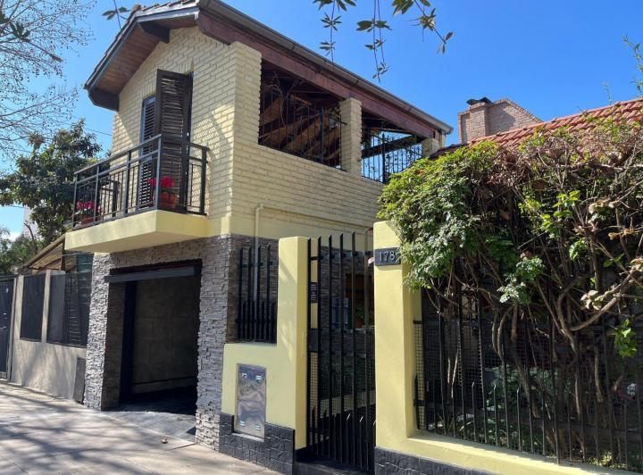 Casa · 119m² · 3 Ambientes · 1 Cochera