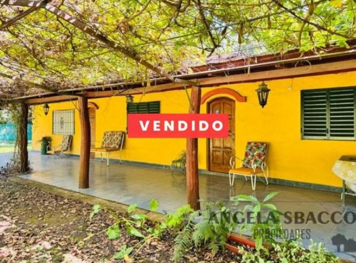 Casa · 150m² · 3 Ambientes · 2 Cocheras