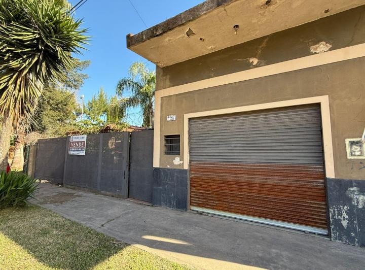 Casa · 311m² · 4 Ambientes · 1 Cochera