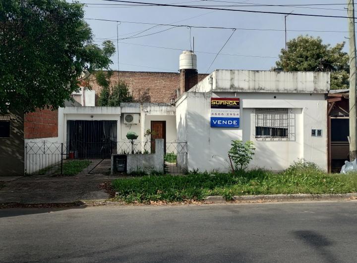 Casa · 100m² · 6 Ambientes · 1 Cochera