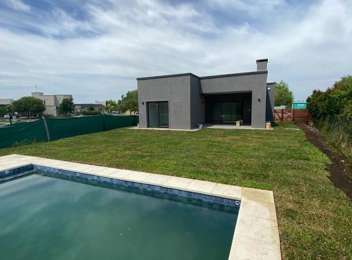Casa · 131m² · 4 Ambientes