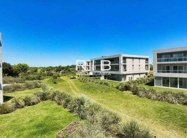 Casa · 128m² · 4 Ambientes · 1 Cochera