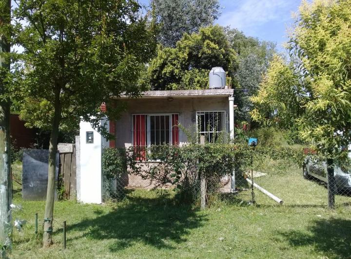 Casa · 30m² · 2 Ambientes · 2 Cocheras