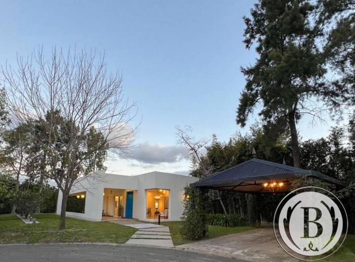 Casa · 128m² · 3 Ambientes · 1 Cochera