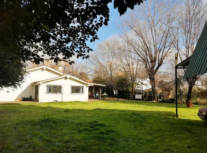 Casa · 160m² · 2 Dormitorios · 1 Cochera