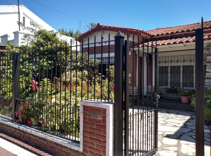 Casa · 70m² · 3 Ambientes · 1 Cochera