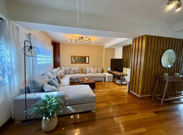 Casa · 136m² · 5 Ambientes