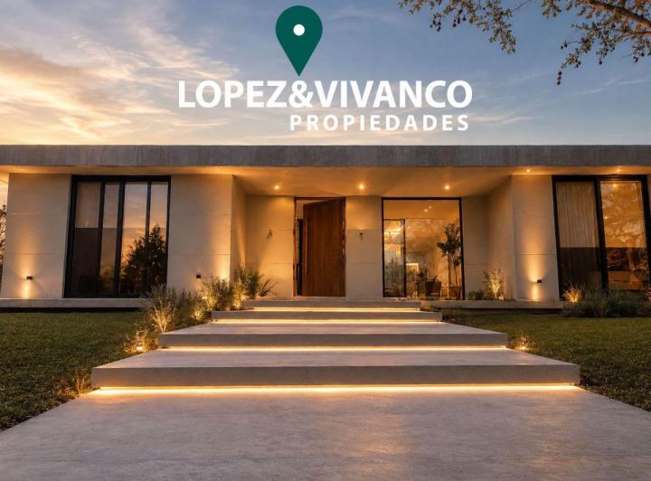 Casa · 464m² · 5 Ambientes · 2 Cocheras