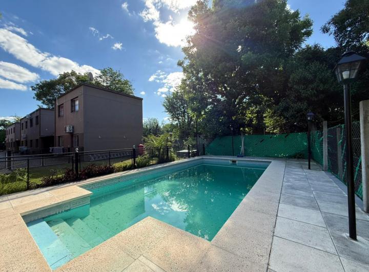 Casa · 75m² · 3 Ambientes · 1 Cochera
