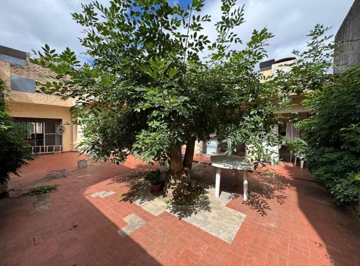 Casa · 168m² · 4 Ambientes · 1 Cochera