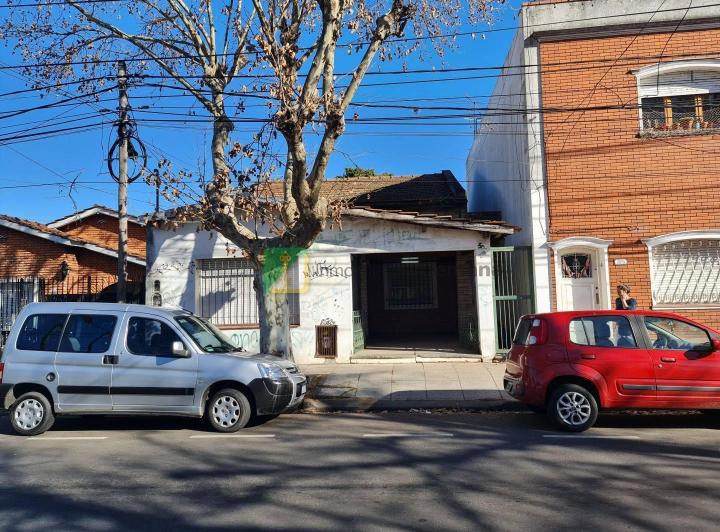 Casa · 162m² · 2 Ambientes · 1 Cochera