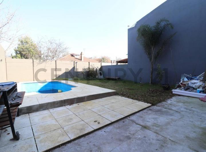 Casa · 90m² · 4 Ambientes