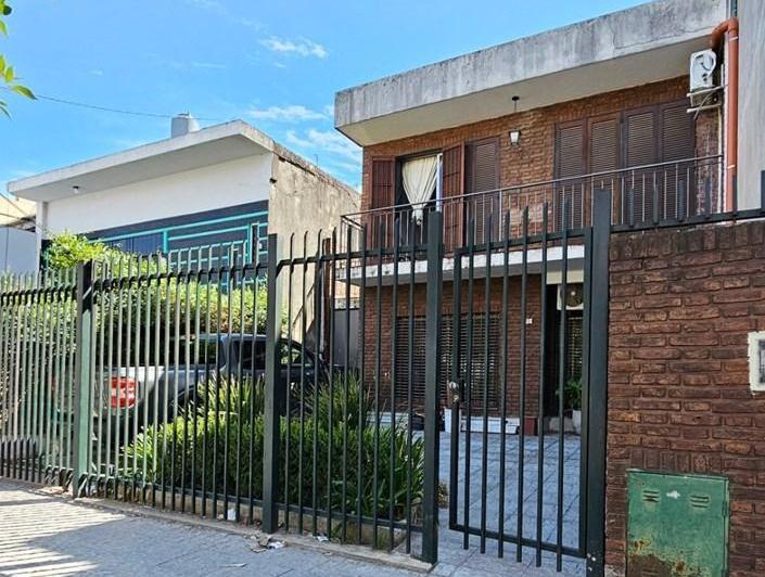 Casa · 120m² · 5 Ambientes
