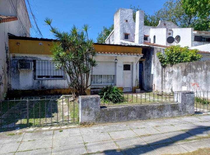 Casa · 68m² · 4 Ambientes · 1 Cochera
