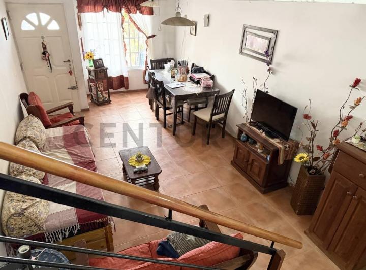 Casa · 75m² · 3 Ambientes · 1 Cochera