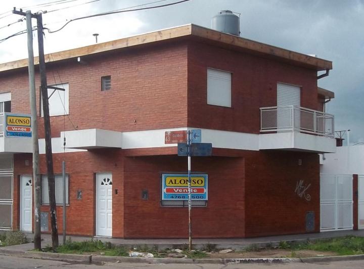 Casa · 70m² · 3 Ambientes · 1 Cochera