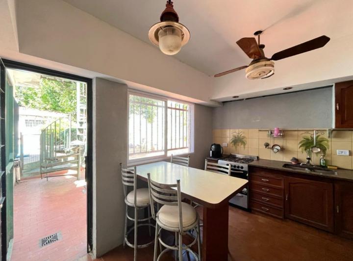 Casa · 180m² · 4 Ambientes
