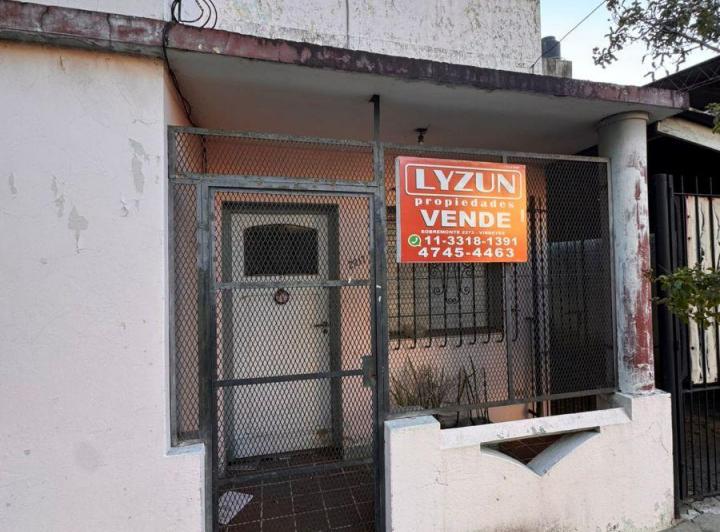Casa · 72m² · 3 Ambientes · 1 Cochera