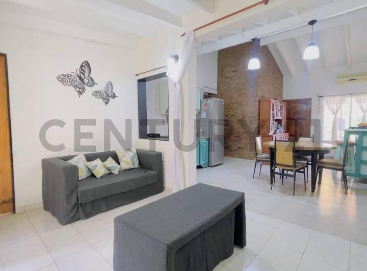 Casa · 86m² · 3 Ambientes · 1 Cochera