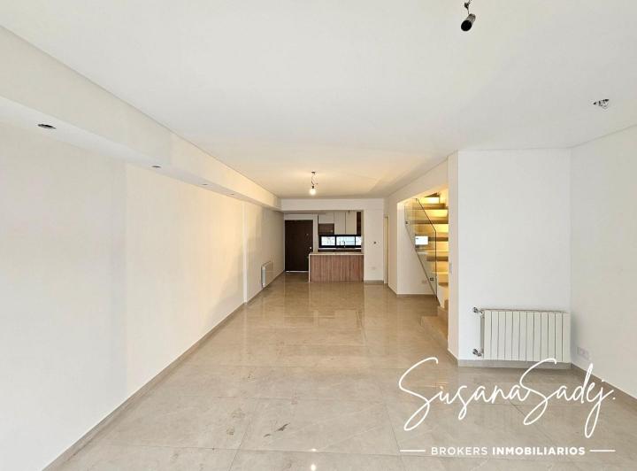 Casa · 122m² · 3 Ambientes · 1 Cochera