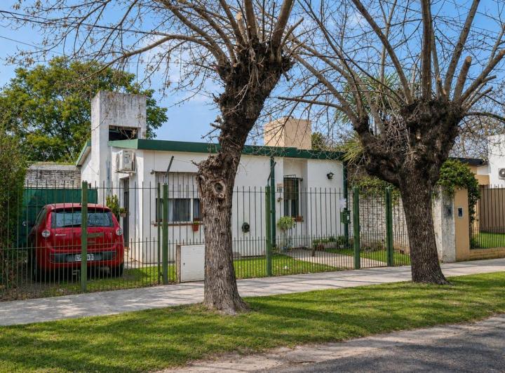 Casa · 54m² · 3 Ambientes · 1 Cochera