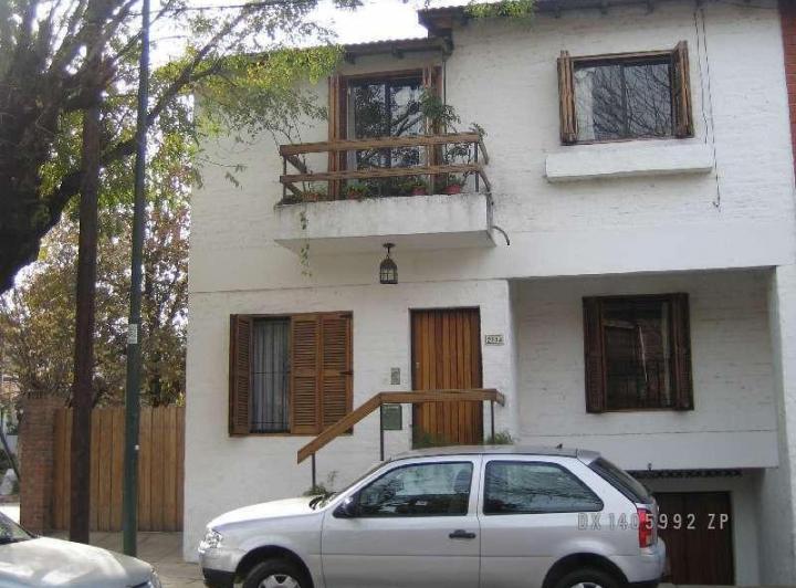 Casa · 170m² · 4 Ambientes · 1 Cochera