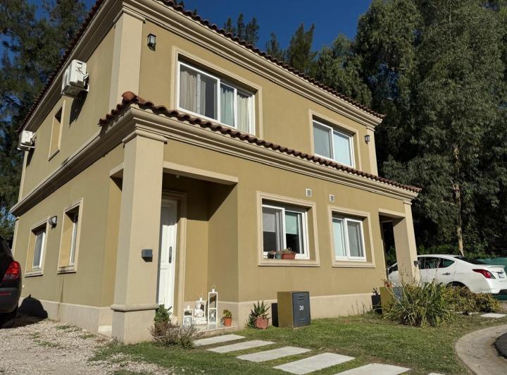 Casa · 90m² · 3 Ambientes