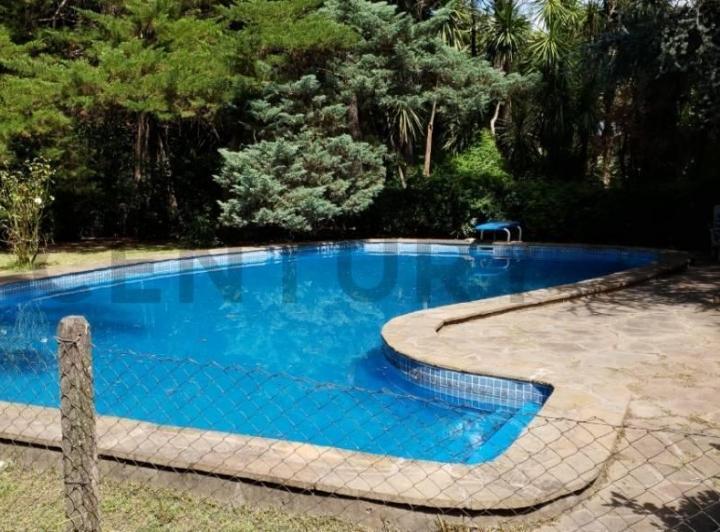 Casa · 180m² · 3 Ambientes