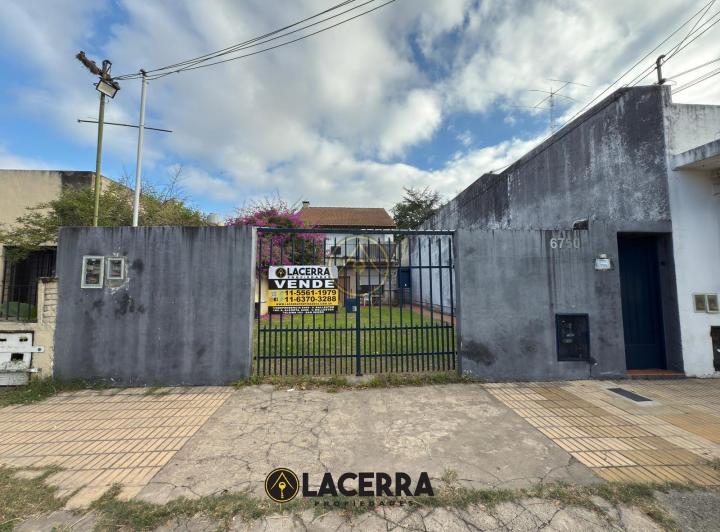 Casa · 150m² · 4 Ambientes · 2 Cocheras