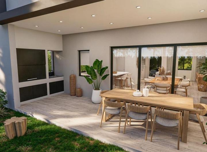 Casa · 121m² · 4 Ambientes · 2 Cocheras