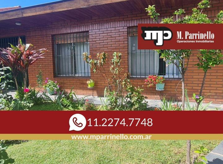 Casa · 146m² · 3 Ambientes · 1 Cochera